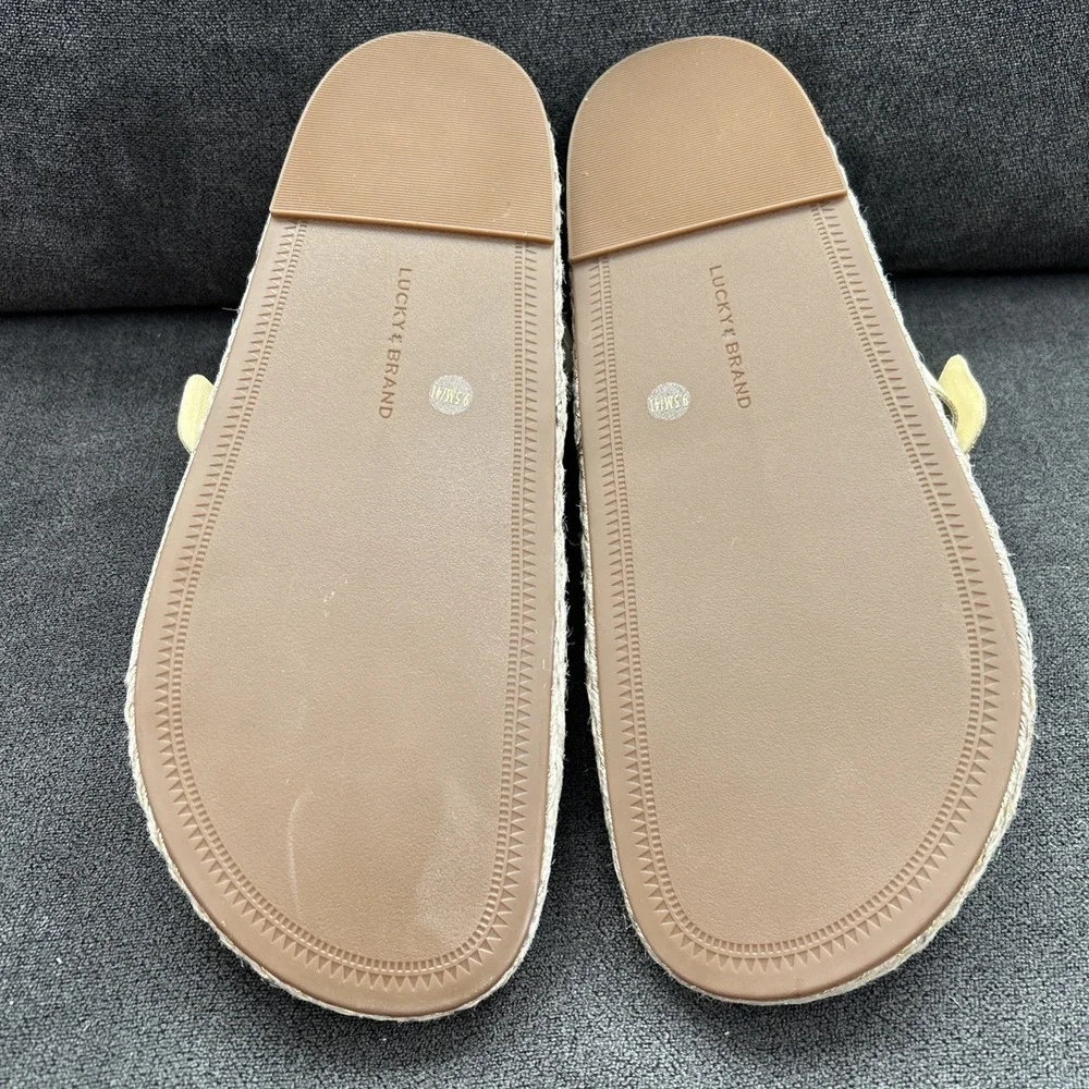 Lucky Brand reach summer casual